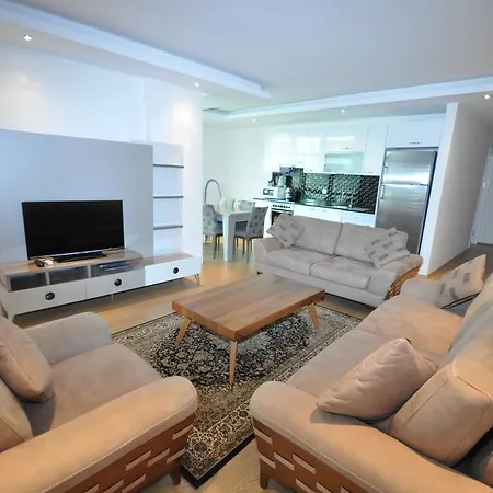 Apartment Aura *